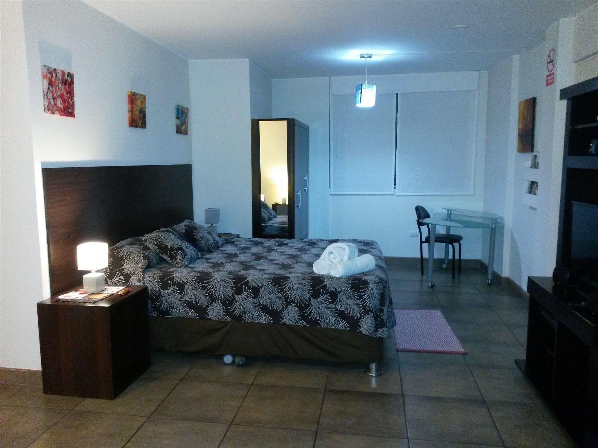 B&B Miraflores Wasi Independencia Лима Екстериор снимка